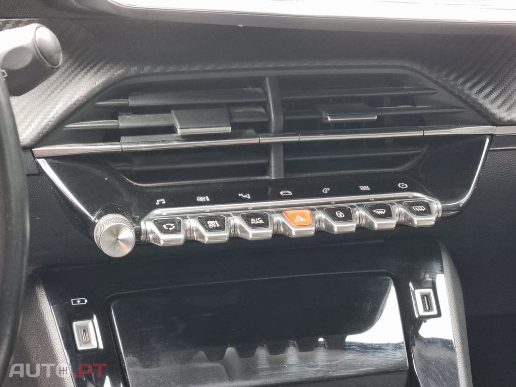 Peugeot 2008 1.5 BlueHDi Allure Pack EAT8