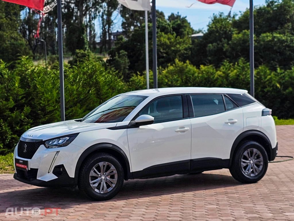 Peugeot 2008 1.2 PureTech Active Pack