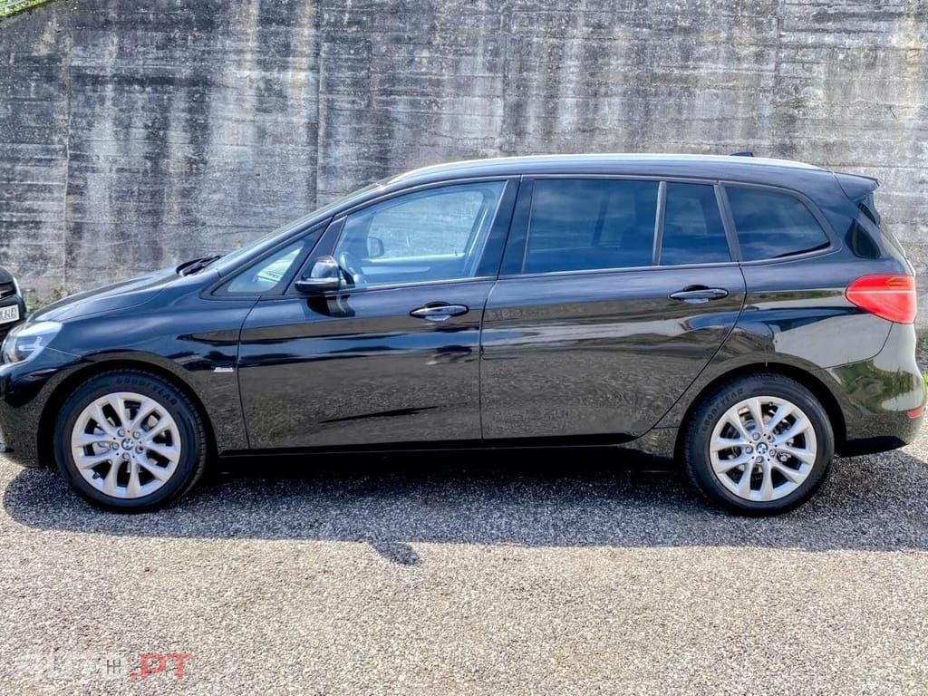 BMW 216 d 7L Line Sport