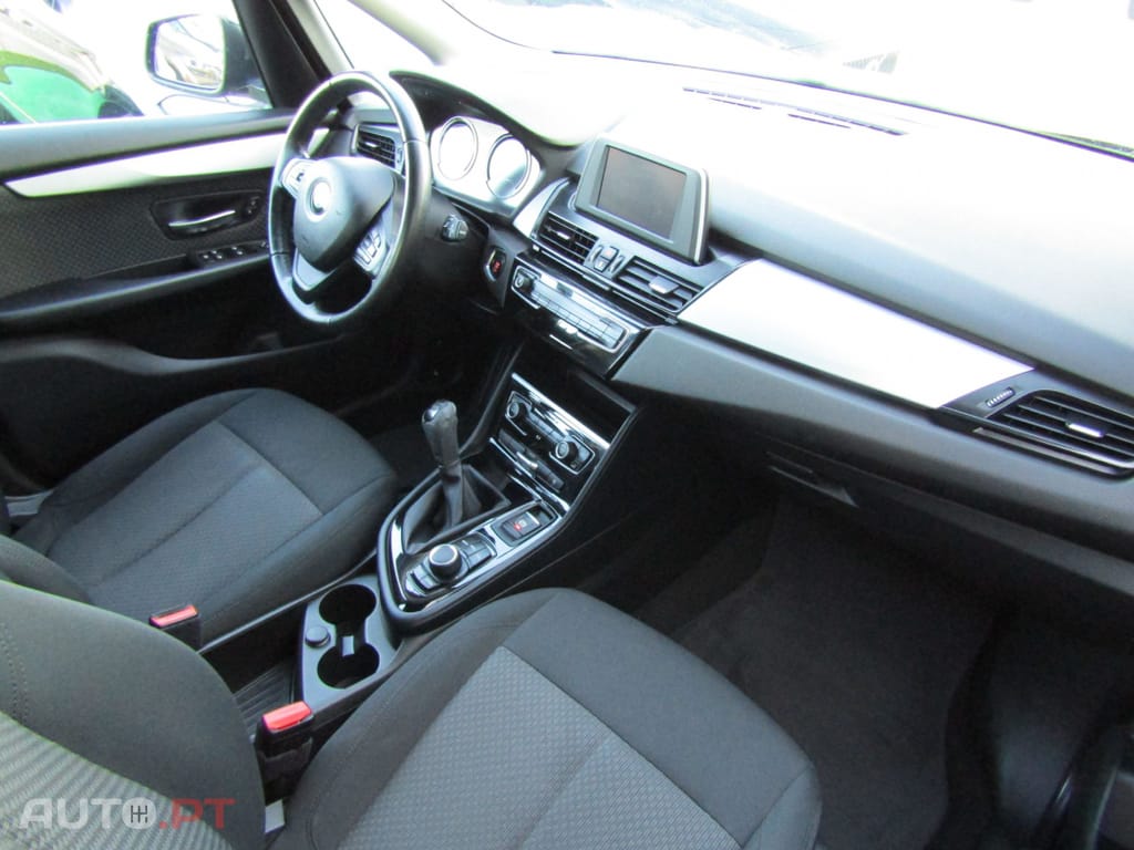 BMW 216 d Advantage