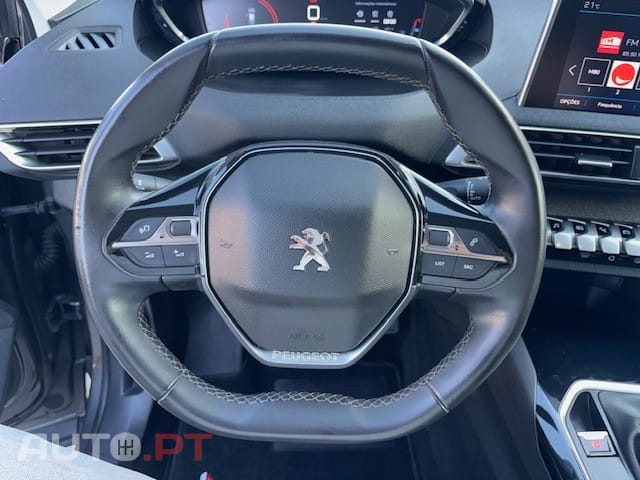 Peugeot 5008 1.6 BlueHDi Allure J18