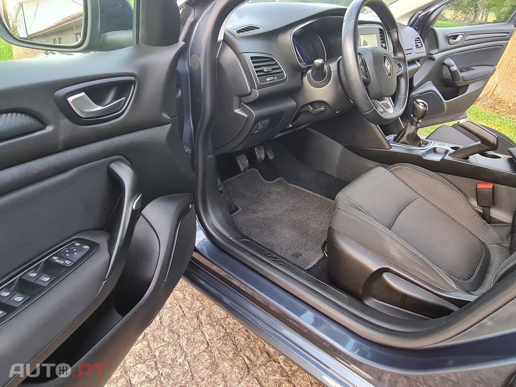 Renault Mégane 1.5 dCi Limited EDC