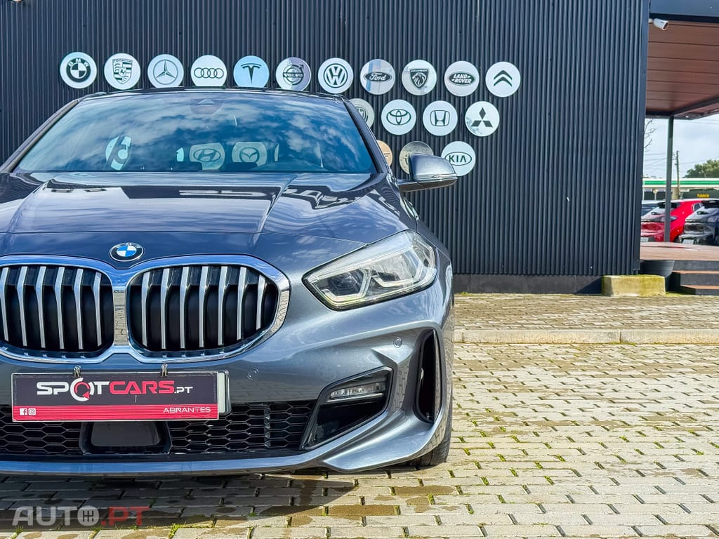 BMW 116 d Pack Desportivo M