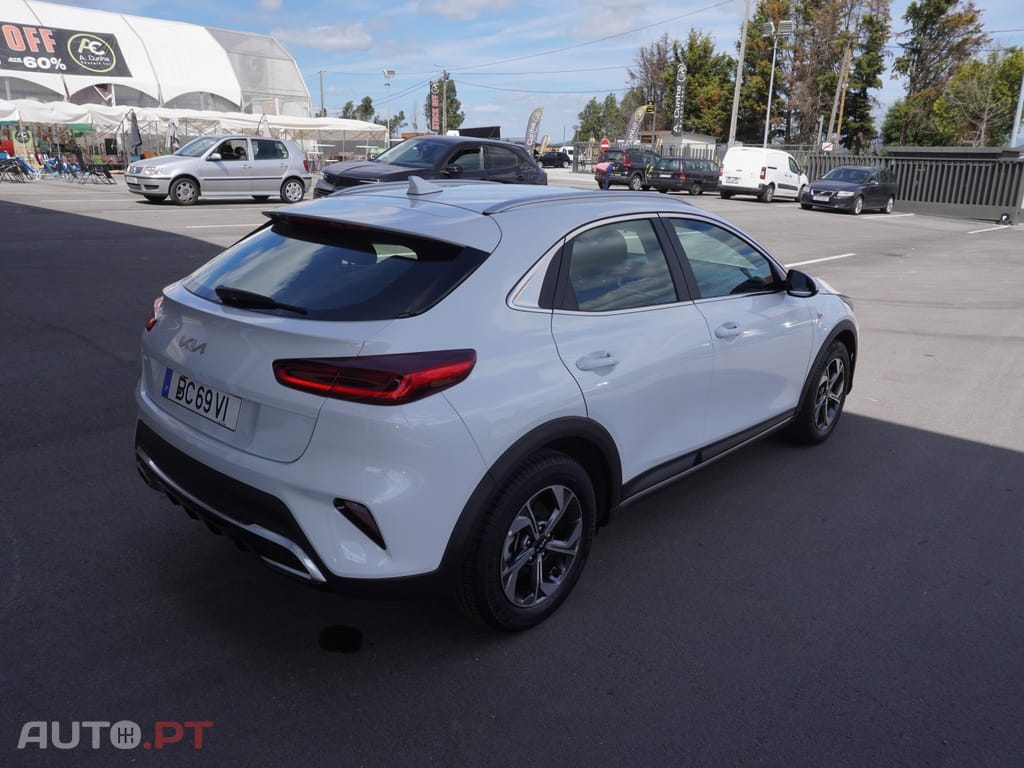 Kia Xceed 1.0 TGDI Emotion