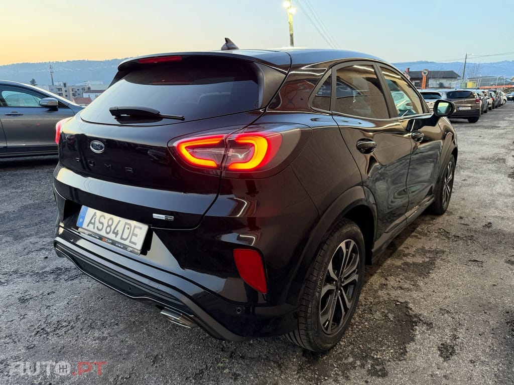 Ford Puma 1.0 EcoBoost MHEV ST-Line X