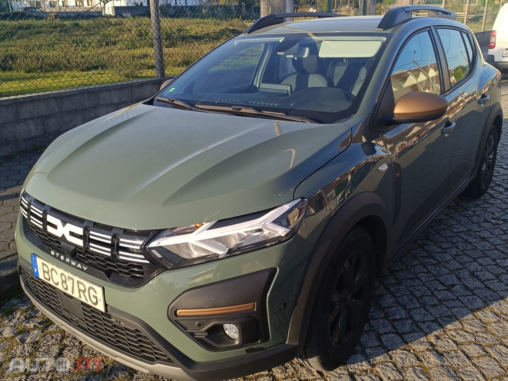 Dacia Sandero Stepaway Extreme + 1.0 Eco-G 100cv
