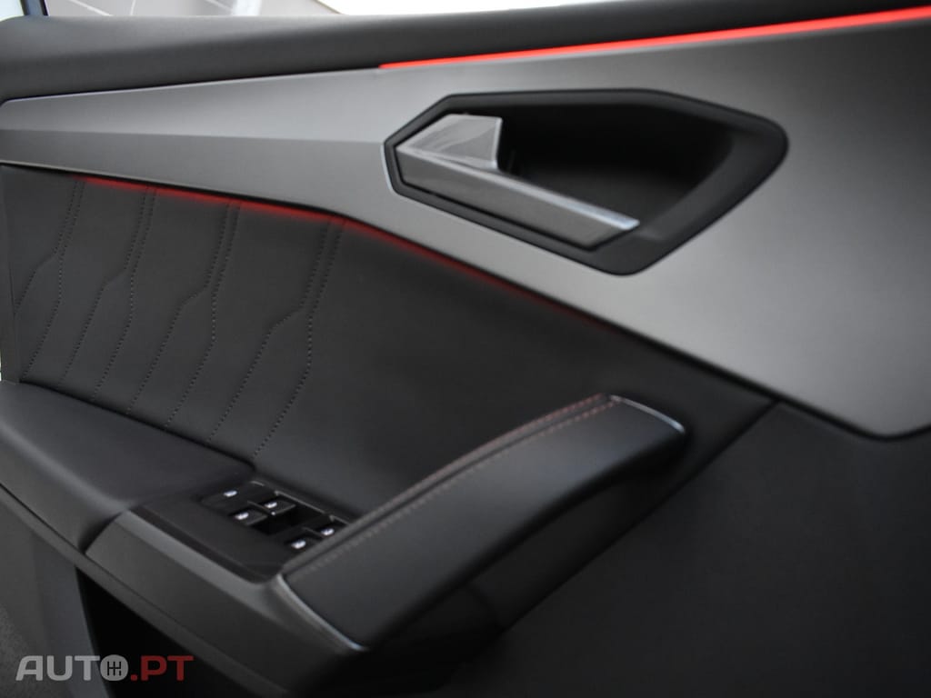 Cupra Leon 1.4 e-Hybrid VZ DSG