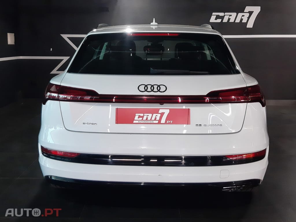 Audi E-Tron 55 quattro S line