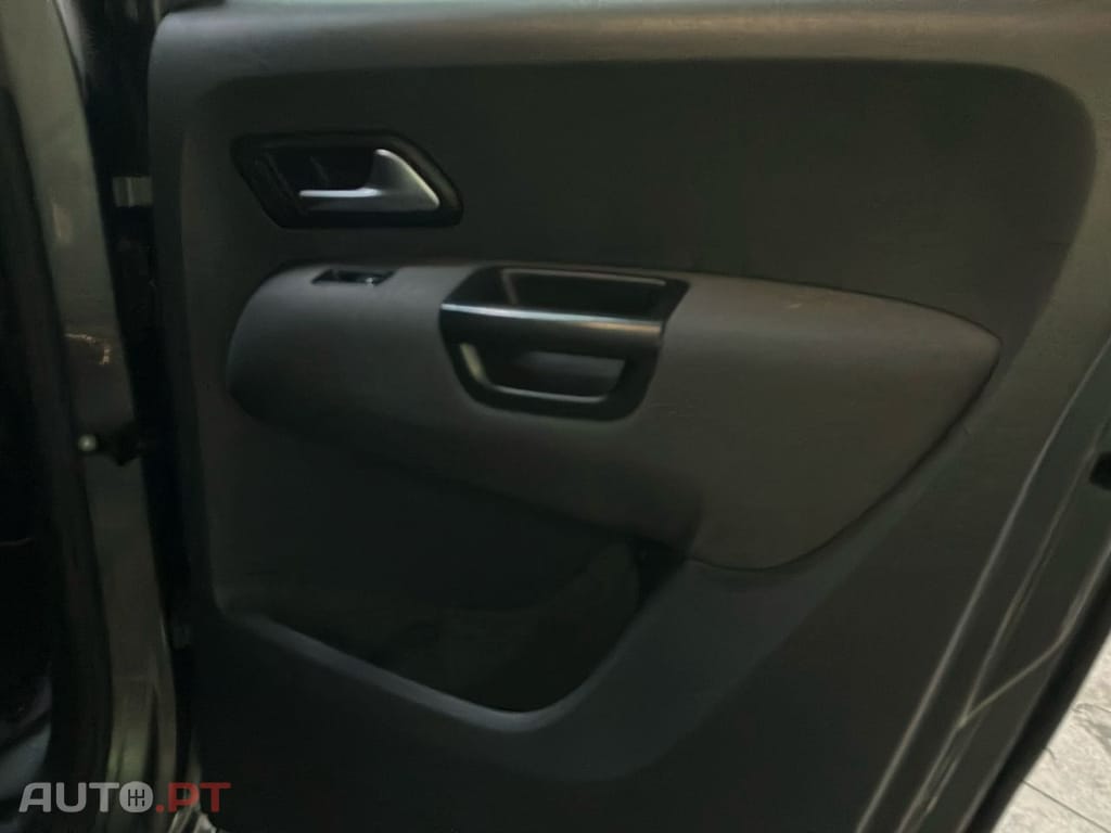 Volkswagen Amarok 2.0 BITDI 180 HIGH LINE 4MOTION