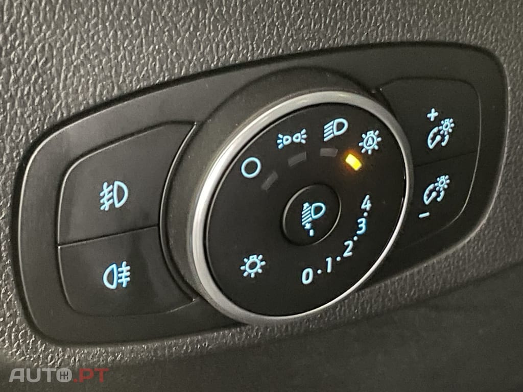 Ford Focus 1.0 EcoBoost CONNECTED