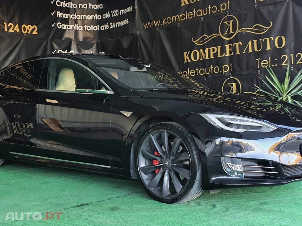 Tesla Model S S90 P