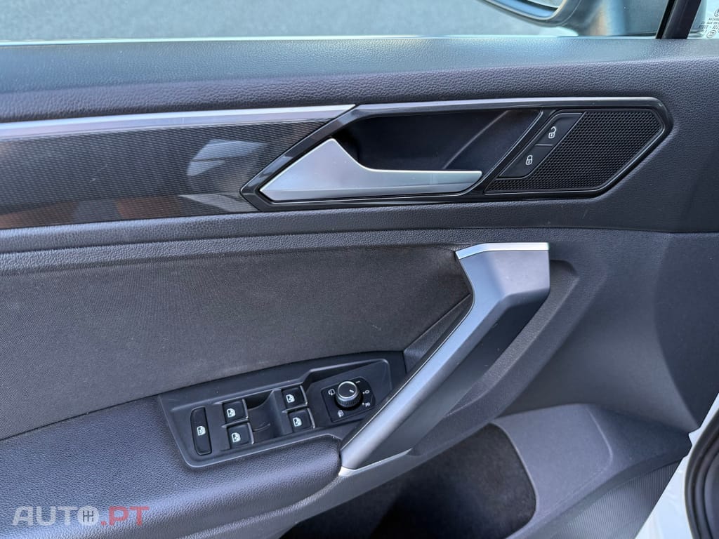 Volkswagen Tiguan 2.0 TDI R-Line DSG 4Motion
