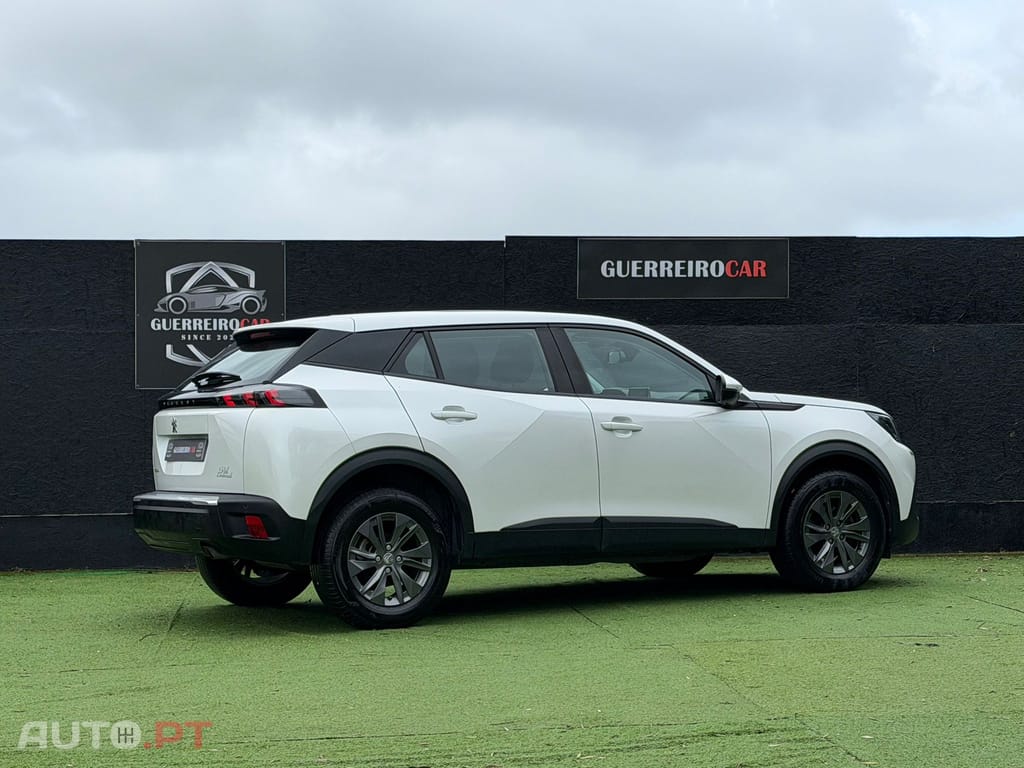 Peugeot 2008 1.2 PureTech Active Pack