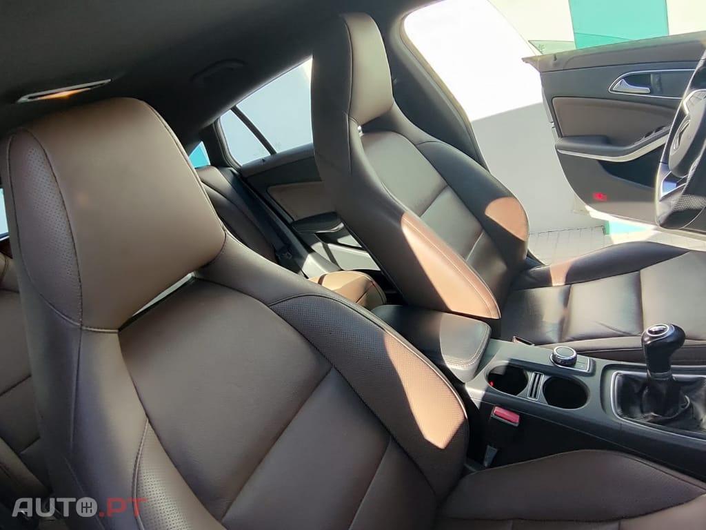 Mercedes-Benz CLA 200 CDI