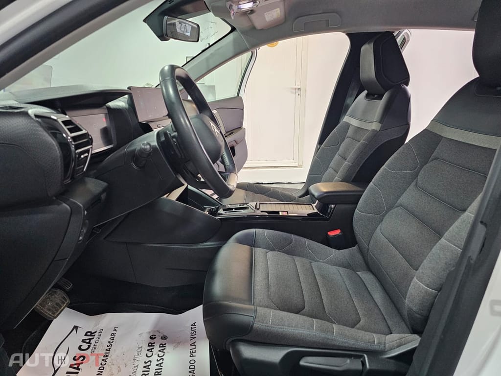 Citroen C4 1.2 PureTech Feel Pack EAT8