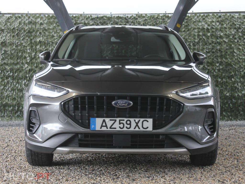 Ford Focus 1.0 EcoBoost MHEV Active X