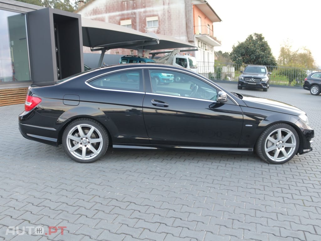 Mercedes-Benz C 250 CDI Coupé AMG