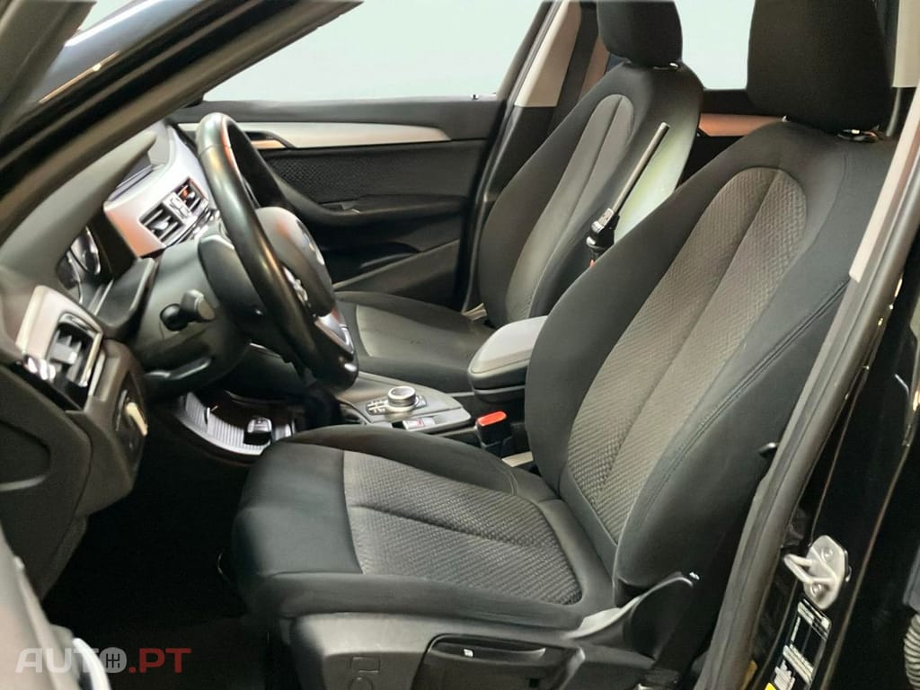 BMW X1 25 e xDrive Line Sport