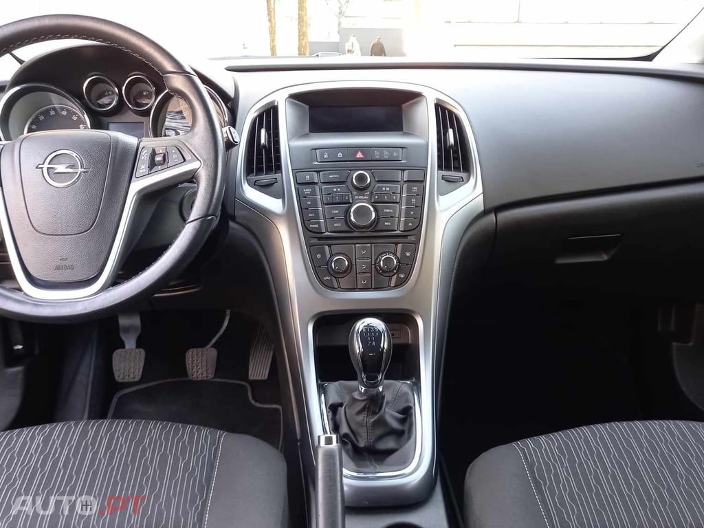 Opel Astra 1.4  100cv  Nacional