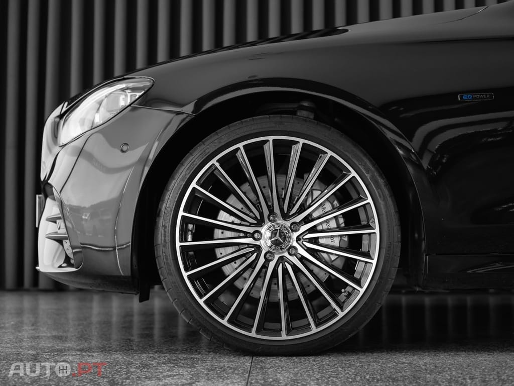 Mercedes-Benz E 300 De AMG Line
