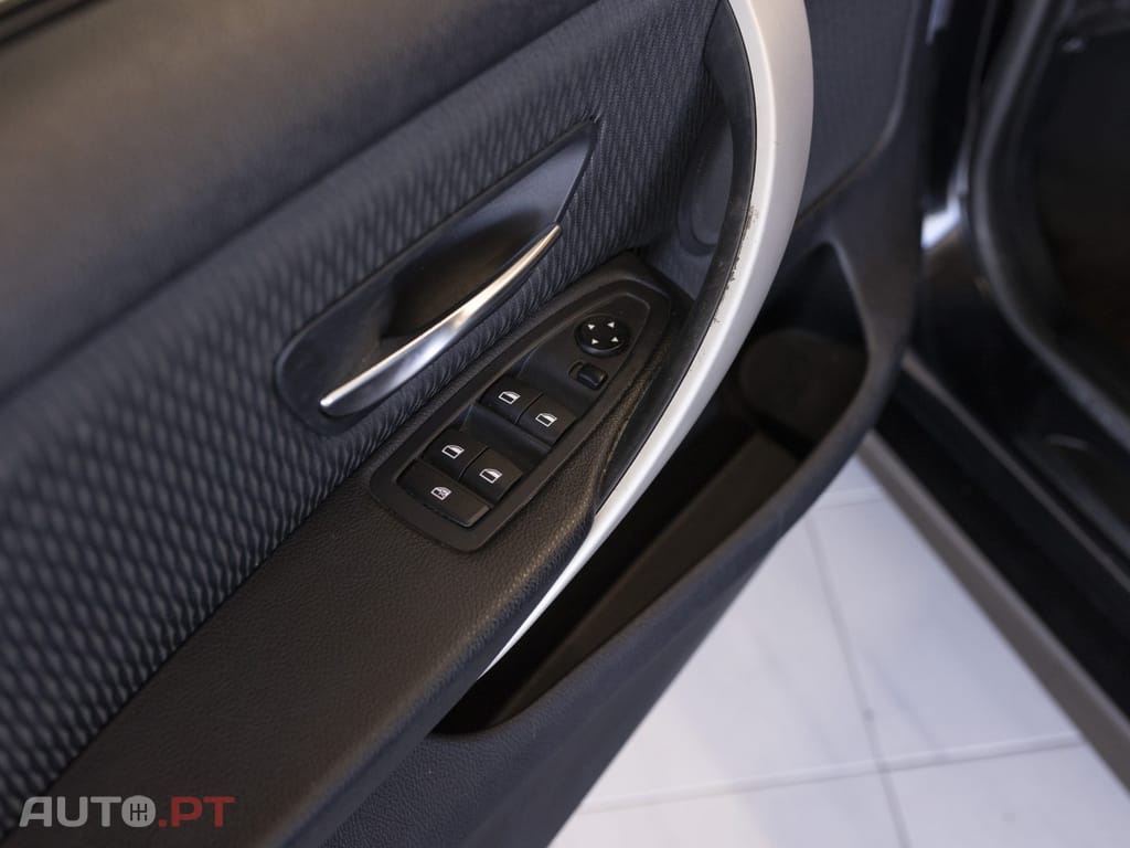 BMW 420 d Pack Desportivo M Auto