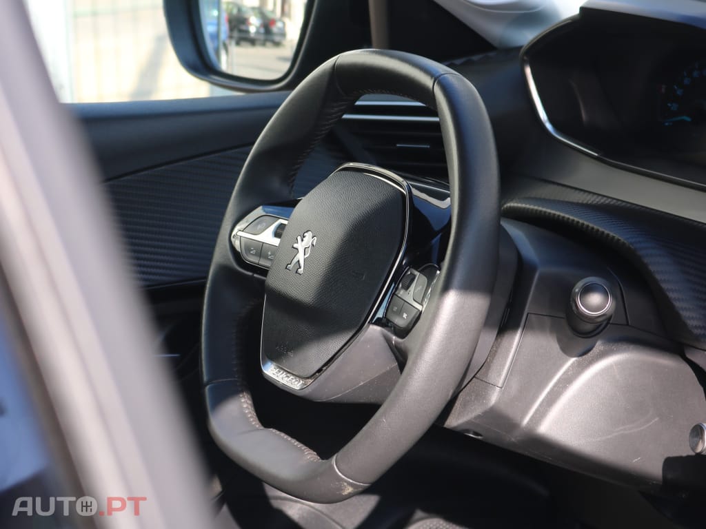 Peugeot E-208 Active Pack