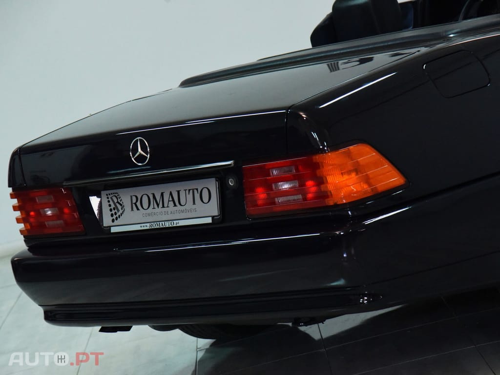 Mercedes-Benz SL 280 R129