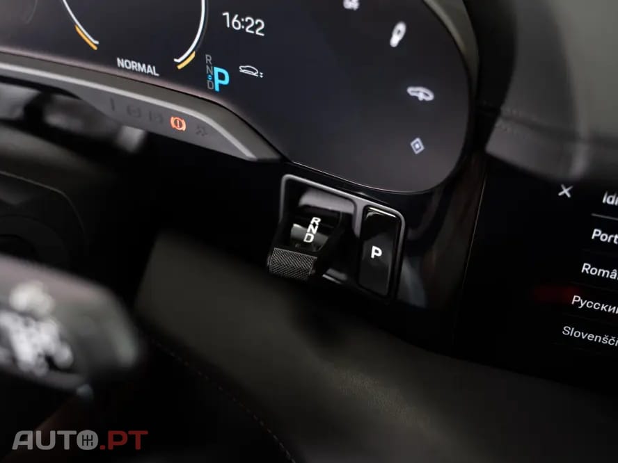 Porsche Taycan 4S