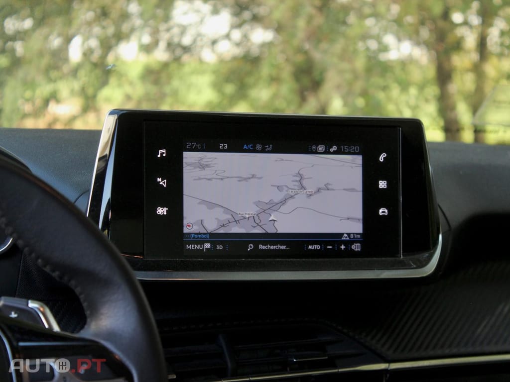 Peugeot 2008 1.2 PureTech Active EAT8