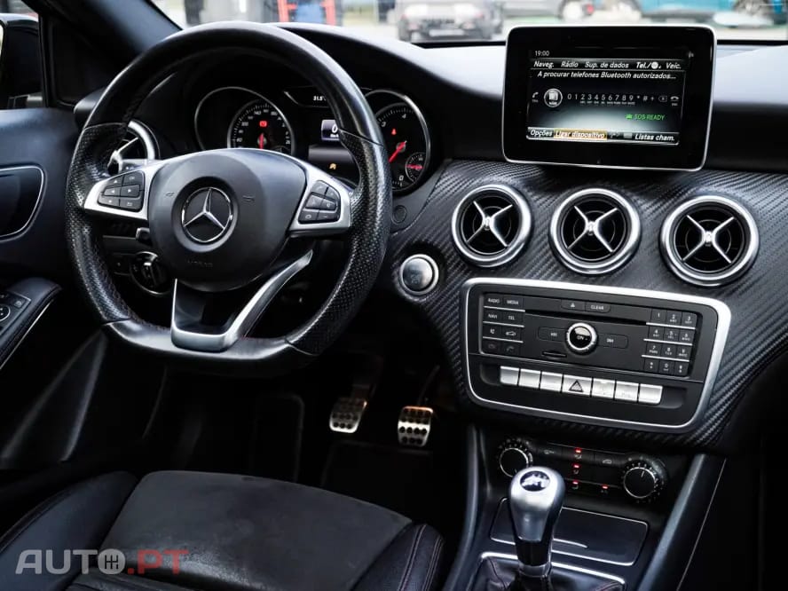 Mercedes-Benz A 180 d AMG Line