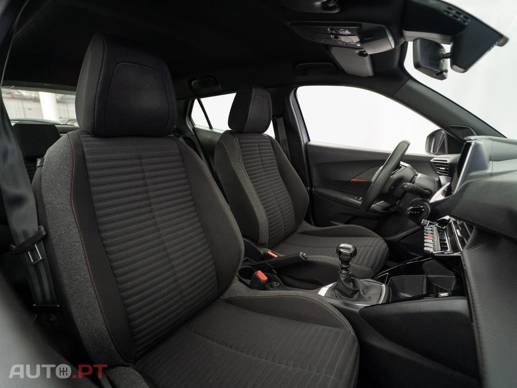 Peugeot 2008 1.2 PureTech Active Pack