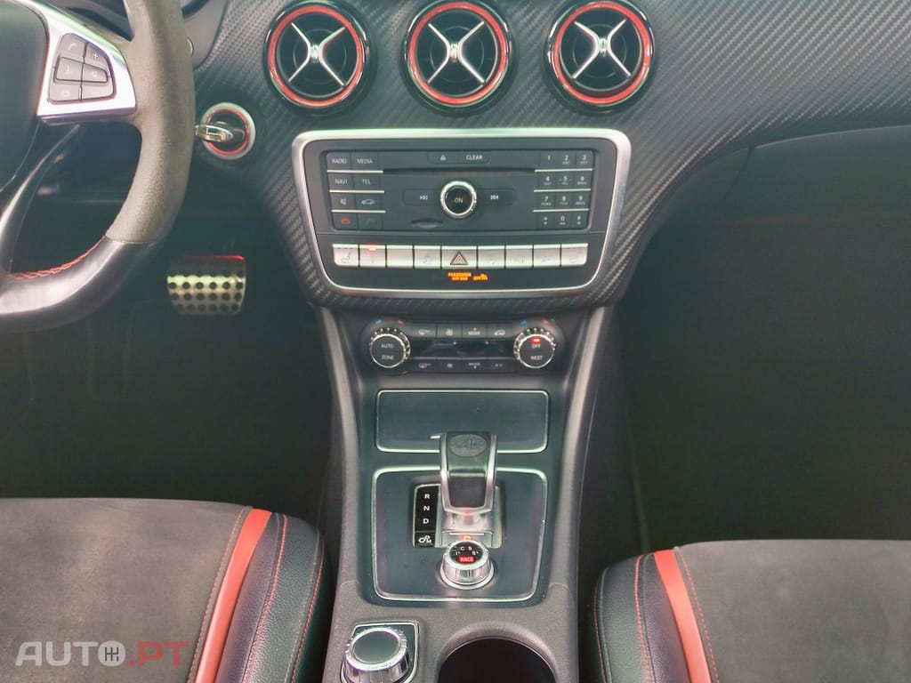 Mercedes-Benz A 45 AMG AMG 4Matic Speedshift 7G-DCT