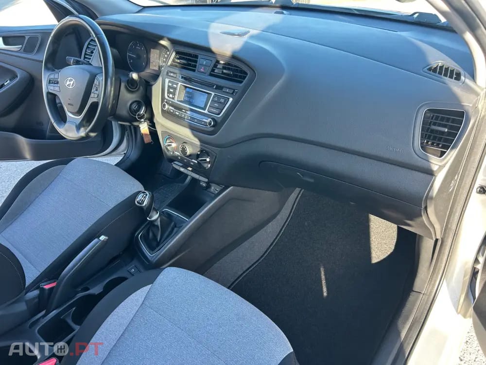 Hyundai i20 1.1 CRDi Comfort+Pack Look+JLL16