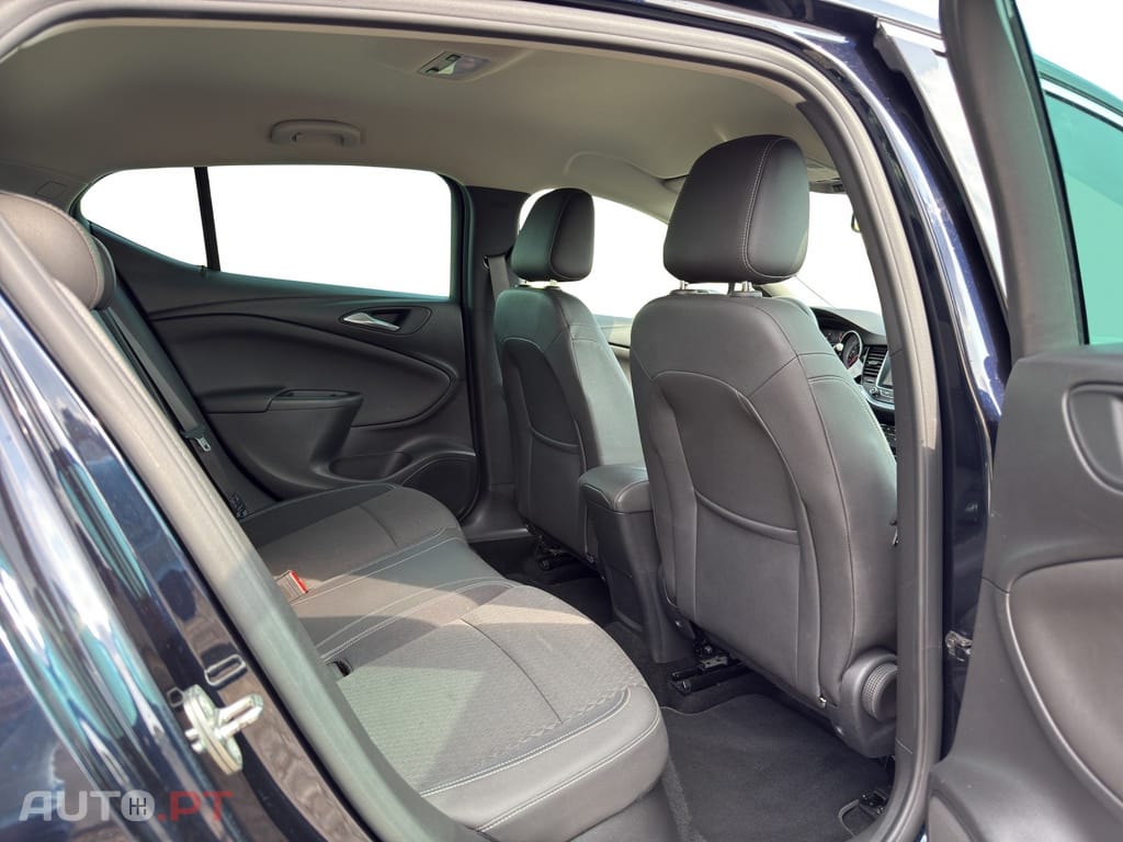 Opel Astra 1.0 Innovation S/S