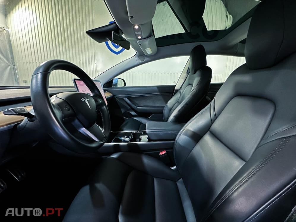 Tesla Model 3 Long-Range Dual Motor AWD
