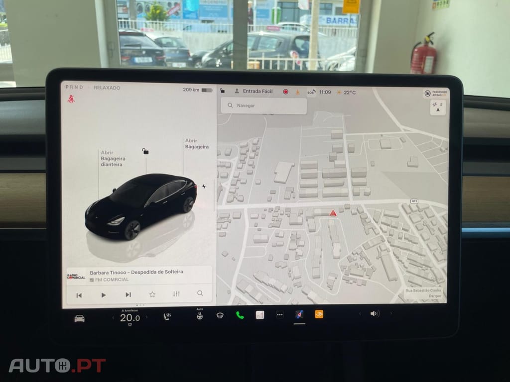 Tesla Model 3 Tração Traseira