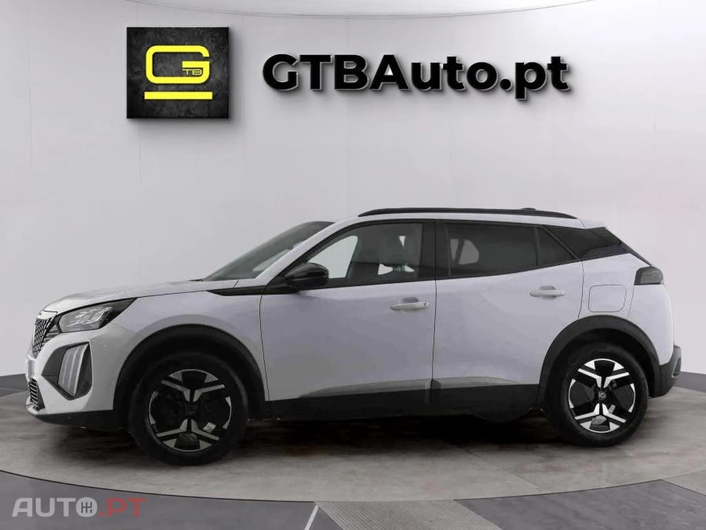 Peugeot 2008 1.2 PureTech EAT8 Allure
