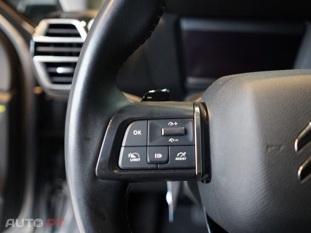 Citroen C4 1.2i Feel EAT8