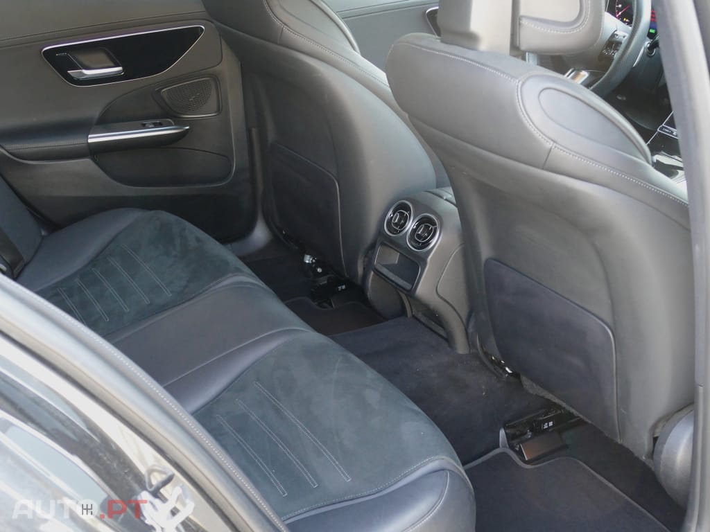 Mercedes-Benz C 300 e AMG Line
