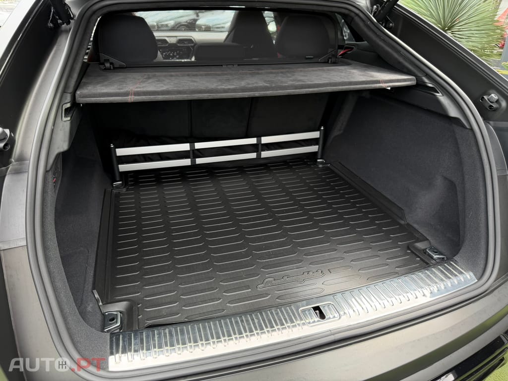 Lamborghini Urus 4.0 V8