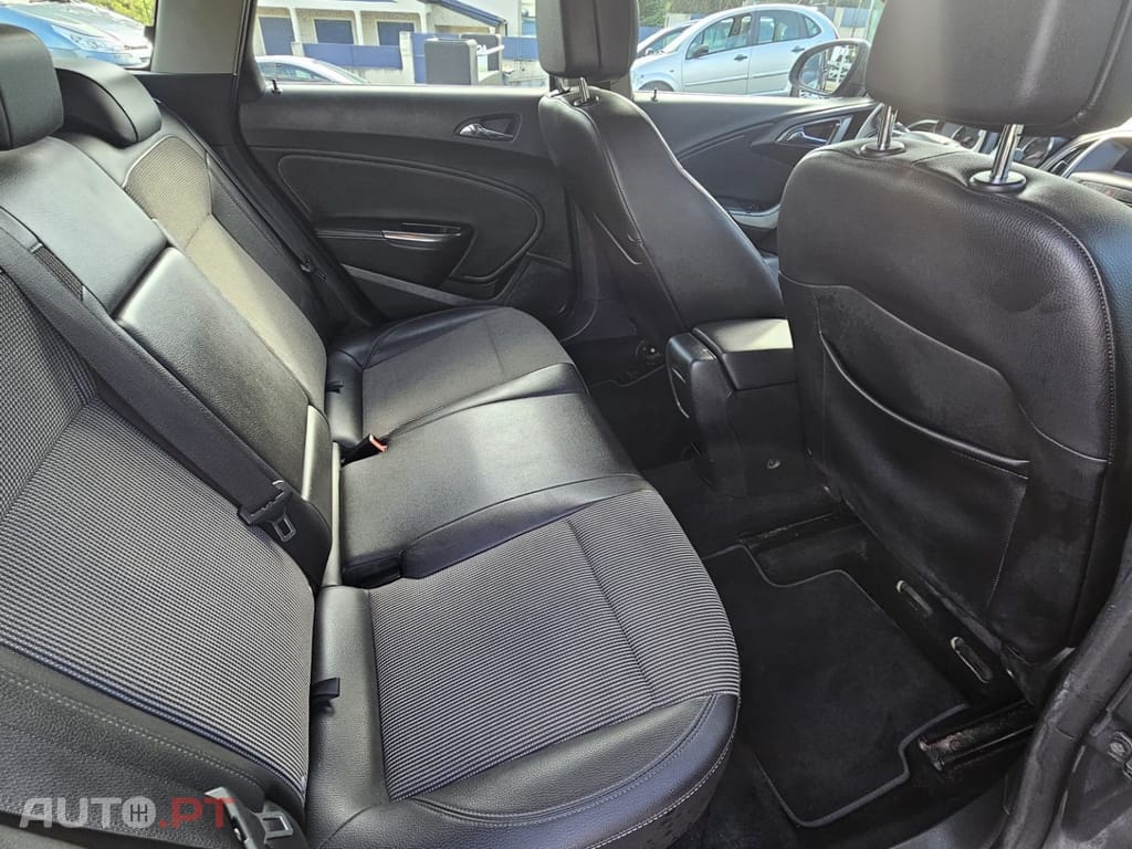 Opel Astra 1.7 CDTi Enjoy