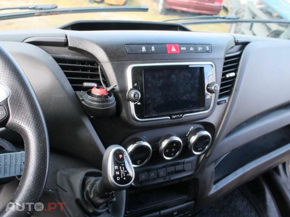 Iveco Daily 2.3 35S14 3000 CD