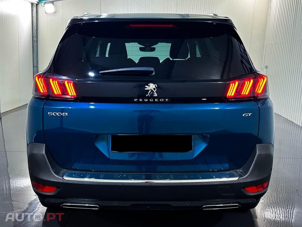 Peugeot 5008 Hybrid 136 e-DSC GT