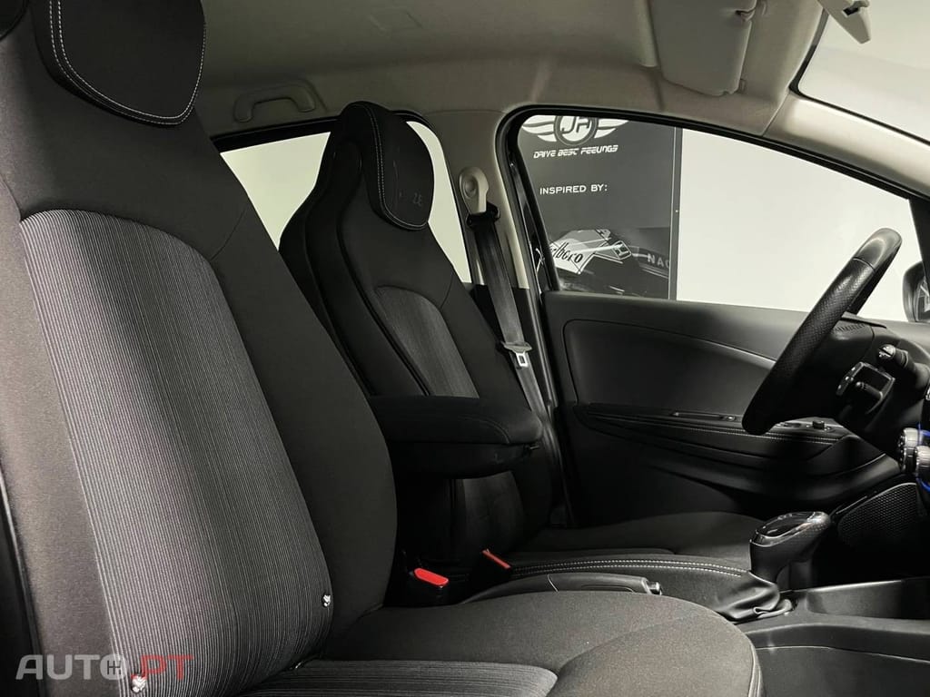 Renault Zoe (c/ Bateria) 41 kwh Intens
