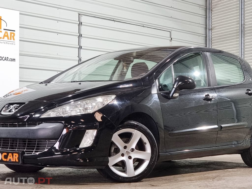 Peugeot 308 1.6 HDi Executive CVM6