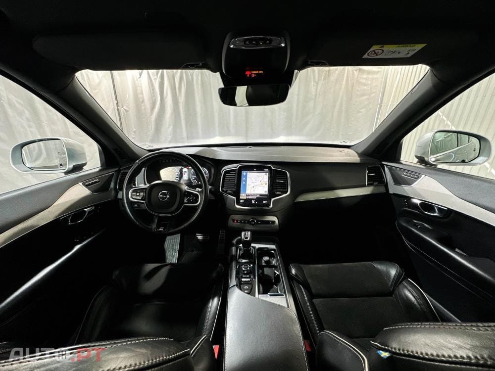 Volvo XC90 2.0 D4 R-Design