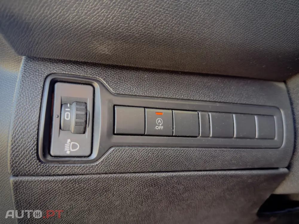 Peugeot 308 1.2 PureTech Allure EAT8