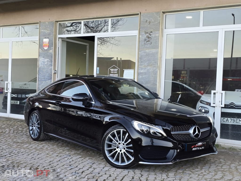 Mercedes-Benz C 220 d Coupe 9G-TRONIC AMG Line