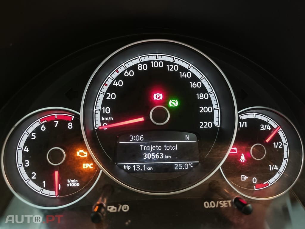 Volkswagen Up! 1.0 BMT Move Auto
