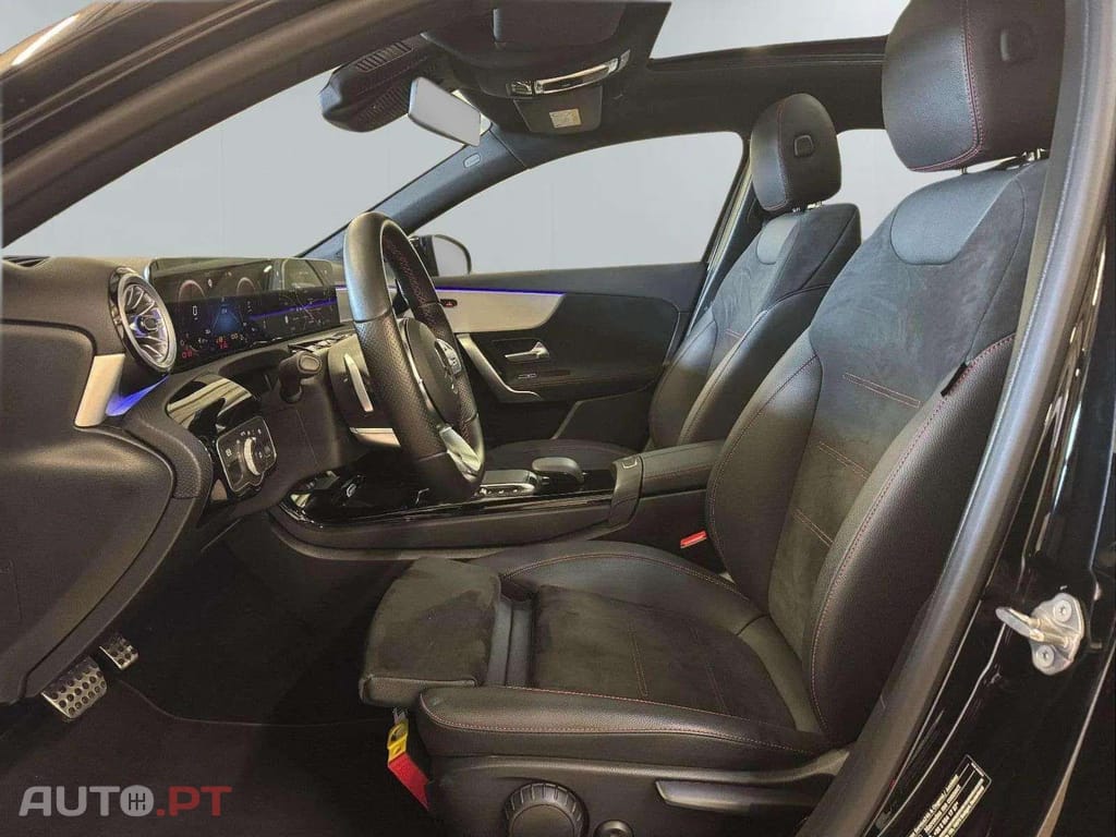 Mercedes-Benz A 250 e AMG